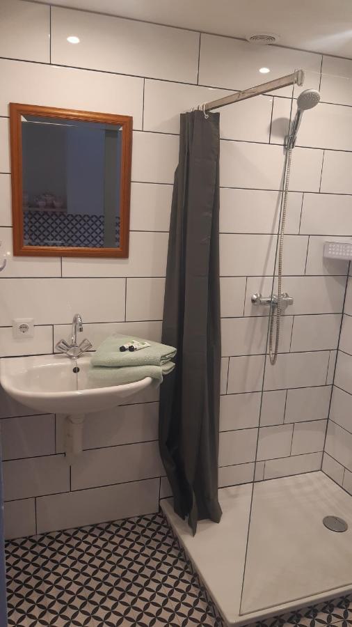 2 Persoons Appartement Le Garage Frieschepalen ภายนอก รูปภาพ